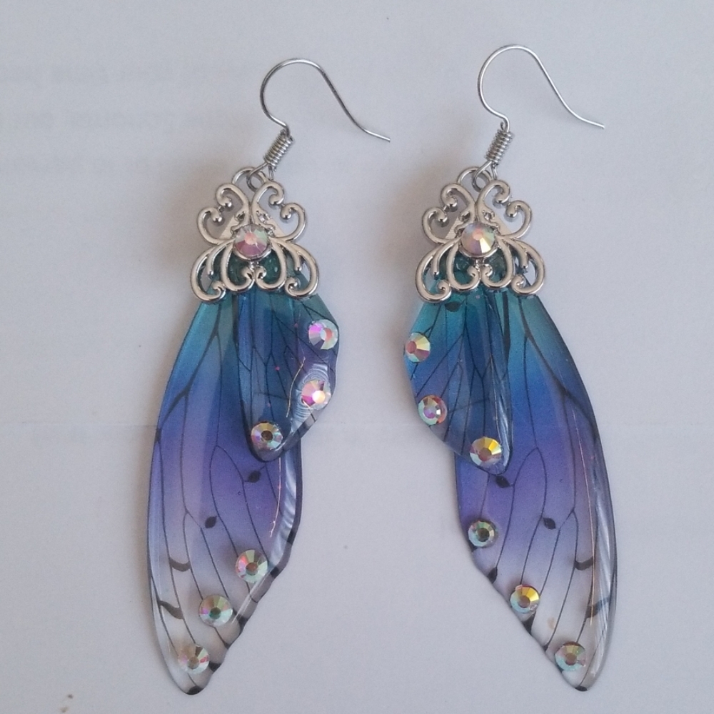 Beautiful Blue/Violet Faerie Wing Earrings